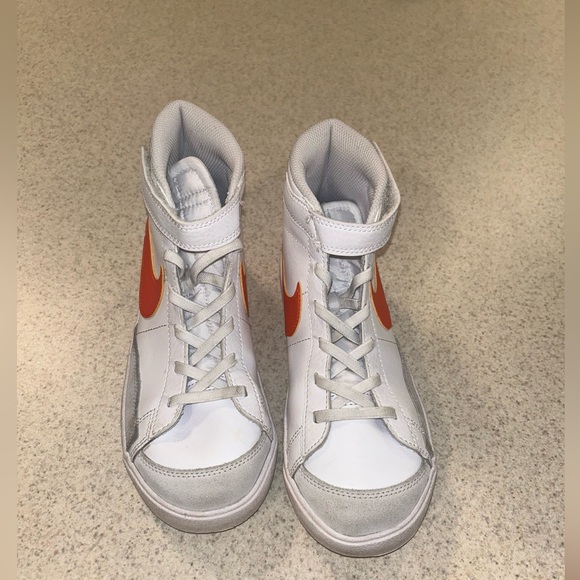 Nike Other - 3Y Nike blazers